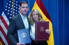 ep la vicepresidenta segunda yolanda diaz ha firmado este en washington con su homologo ep la vicepresidenta segunda yolanda diaz ha firmado este en washington con su homologo