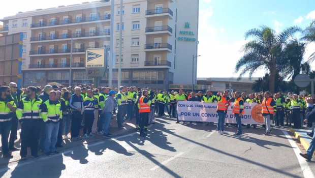 ep trabajadores de acerinox en la manifestacion de algeciras ep trabajadores de acerinox en la manifestacion de algeciras