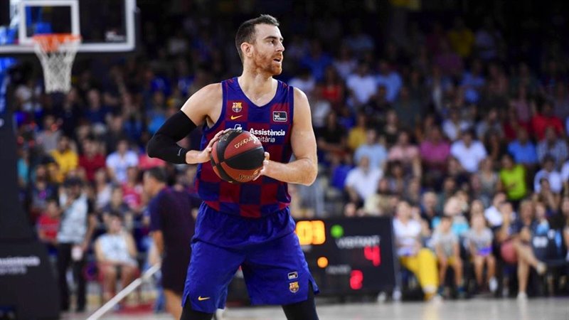 ep victor claver en un partido con el bara