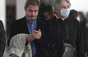 ep visitantes protegidos con mascarillas tras la confirmacion de los primeros casos de coronavirus