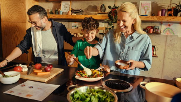 250627 hellofresh q3 2025 04 cooking 13669 v1 