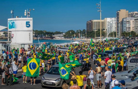 ep acolitos del presidente de brasil jair bolsonaro durante una marcha contra el tribunal supremo