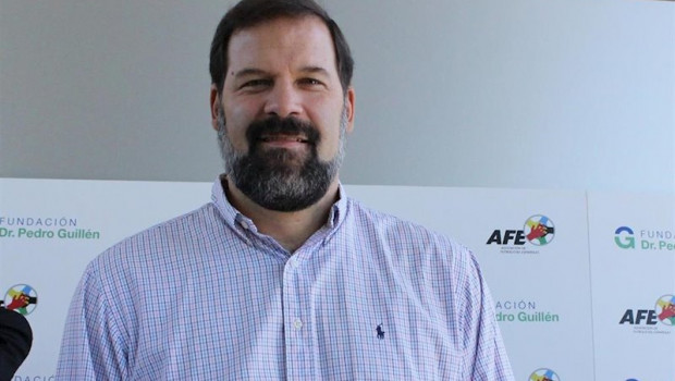 ep alfonso reyes en la presentacion del proyecto de investigacion muscular de la afe y fundacion dr