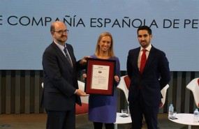 ep cepsa primera empresaoilgasespanaobtenercertificadosistema