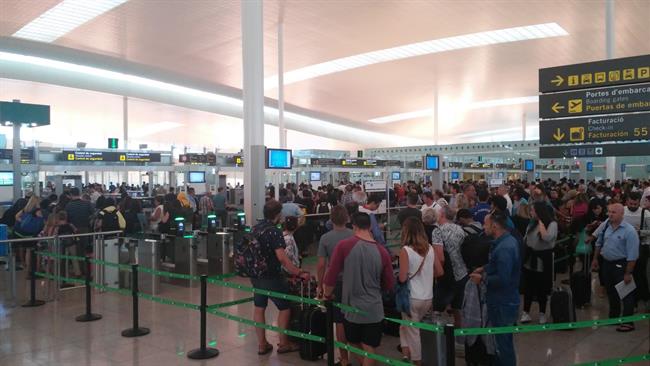 Control de pasajeros en el Aeropuerto de El Prat de Barcelona (ARCHIVO) | Europa Press ep controlpasajerosaeropuertopratbarcelona archivo