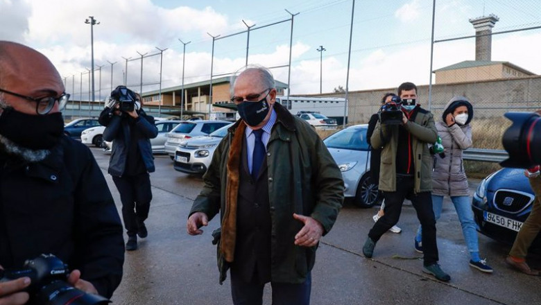 El expresidente de Bankia Rodrigo Rato a su salida del centro penitenciario de Soto del Real | Óscar J.Barroso - Europa Press - Archivo ep el expresidente de bankia rodrigo rato a su salida el 2 de octubre del centro penitenciario de