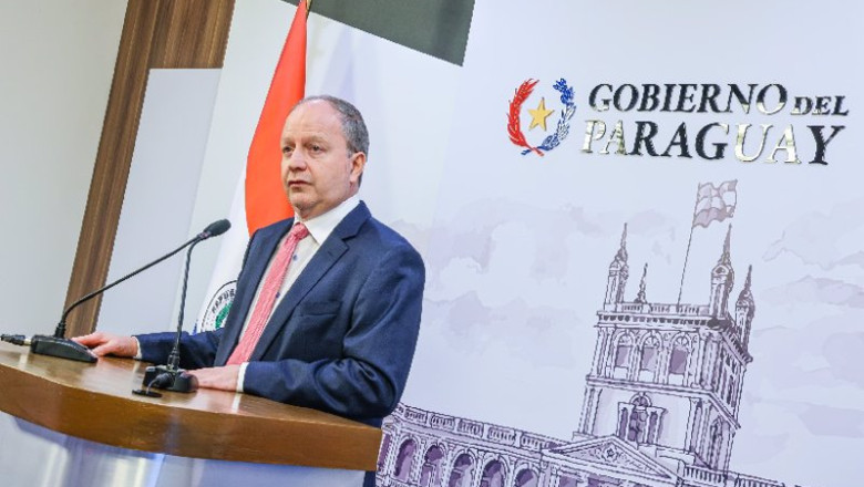 ep el ministro de economia y finanzas carlos fernandez valdovinos