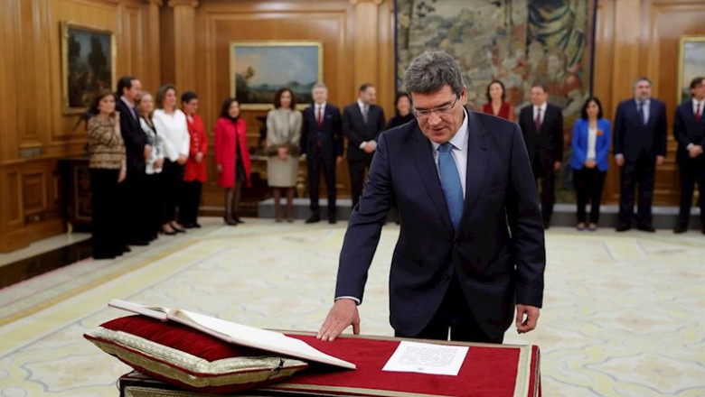 El nuevo ministro de Seguridad Social, José Luis Escrivá. | Pool ep el nuevo ministro de seguridad social inclusion y migraciones jose luis escriva jura o promete su