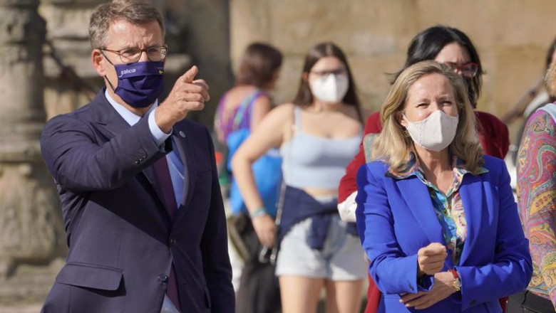 ep el presidente de la xunta alberto nunez feijoo y la vicepresidenta primera nadia calvino en un