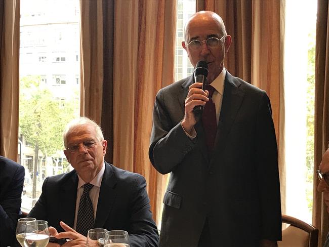 Exministro socialista J.Borrell y el pte. Círculo Ecuestre, A.Maristany | EUROPA PRESS ep exministro socialista jborrellpte circulo ecuestre amaristany