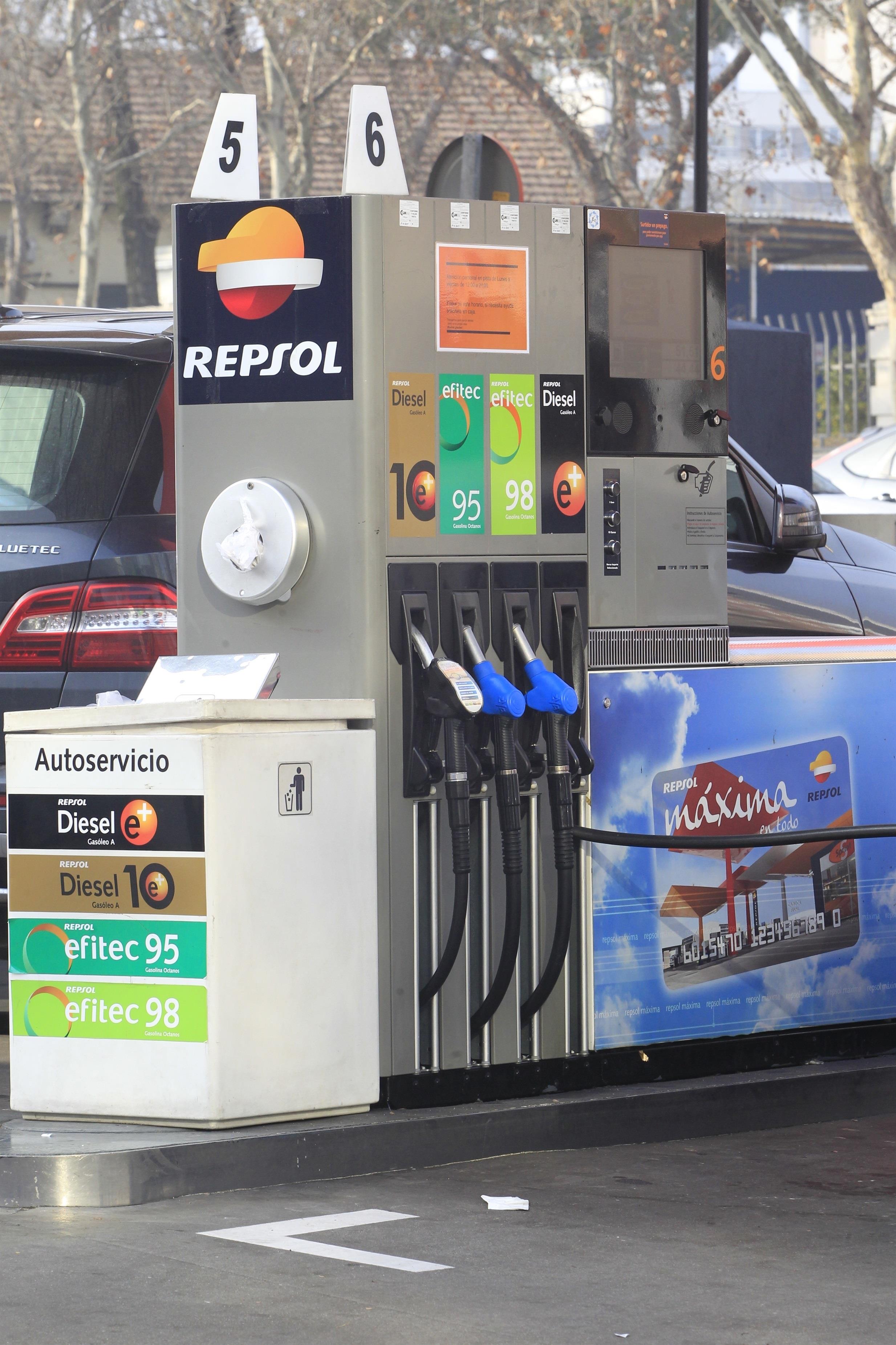 Europa Press ep gasolina gasolinera combustible ipc consum