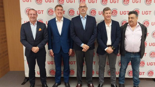 ep i del consejero delegado de orange espana jean franois fallacher su homologo en vodafone espana