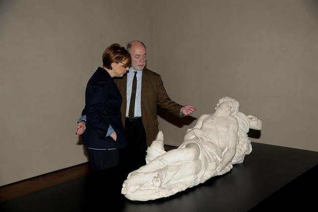 ep imagenadonis llegadonueva york 27-3-18