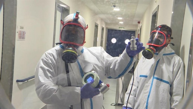 ep imagenes de la desinfeccion con ozono en el centro de mayores casablanca en villaverde madrid