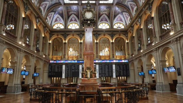 ep interior del palacio de la bolsa a 22 de abril de 2022 en madrid espana
