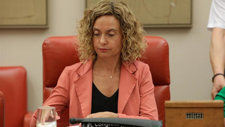 La presidenta del Congreso de los Diputados, Meritxell Batet, a momentos antes de empezar la reunión de la Diputación Permanente del Congreso en la que se debate sobre el Open Arms, los incendios en Canarias y el brote de listeriosis. | Jesús Hellín - Europa Press ep la presidenta del congreso de los diputados meritxell batet a momentos antes de empezar la