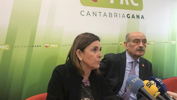 ep la secretaria de organizacion del prc paula fernandez y el diputado nacional del partido jose