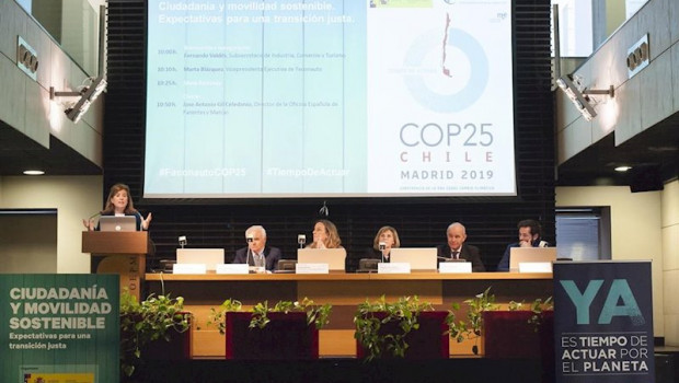 ep marta blazquez vicepresidenta ejecutiva de faconauto en el acto ciudadania y movilidad sostenible