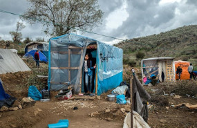 ep migrantes en un campamento de refugiados de grecia