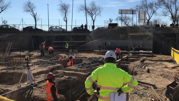ep operarios trabajadores obreros obra construccion zanja