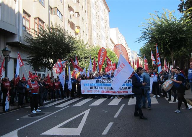 Protesta de trabajadores de seguridad privada ante el Parlamento | EUROPA PRESS ep protestatrabajadoresseguridad privadaparlamento