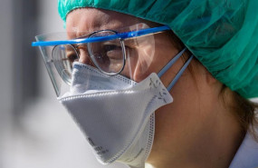 ep un trabajador sanitario en el hospital universitario de dresde