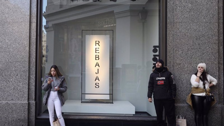 ep una de las tiendas de inditex zara ep una de las tiendas de inditex zara