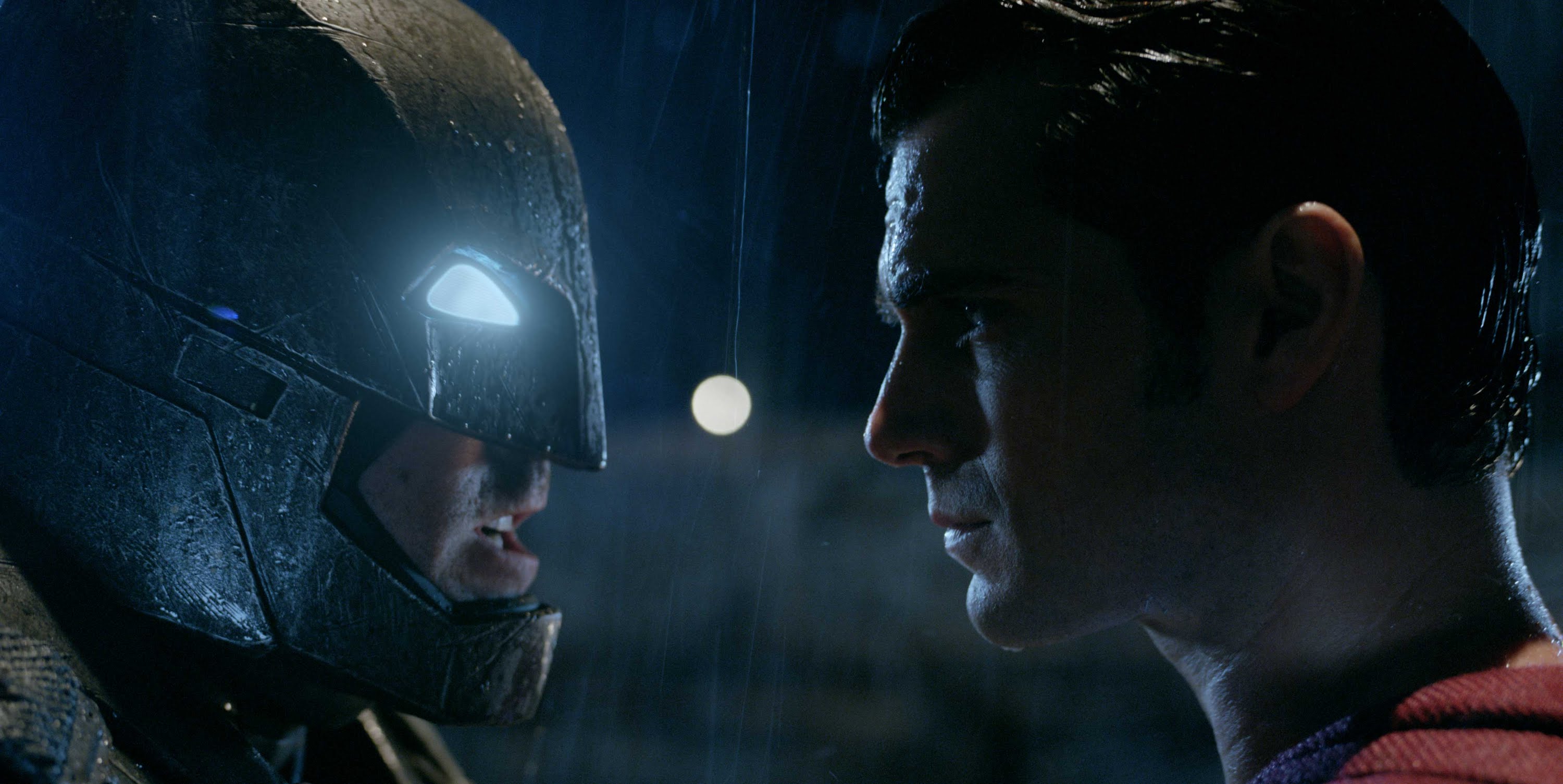 Vídeo | Warner filtra increíble escena eliminada de Batman vs Superman -  