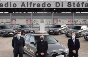 ep aparicio butragueno y jonathan joaquin en la firma del acuerdo entre audi y liberbank