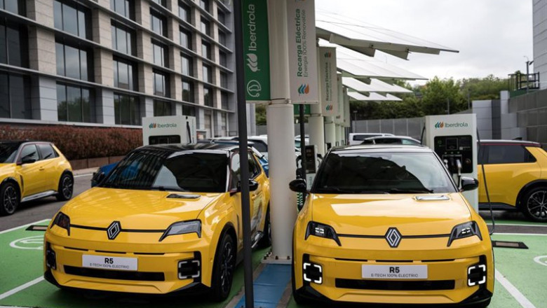ep archivo   renault group mantiene sus ventas estables hasta junio y sube al 52 el peso de