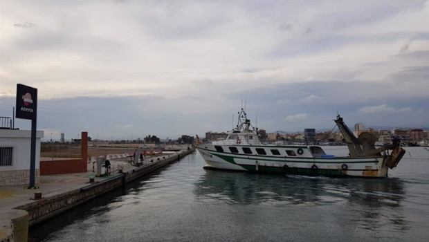 ep barcos preparado para repostar