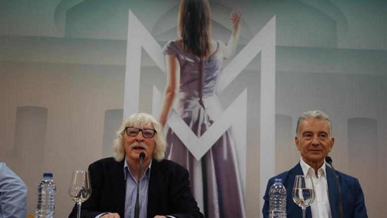 Carlos López Puccio, componentes del grupo argentino Les Luthiers, en la rueda de prensa de la presentación del espectáculos 'Viejos Hazmerreíres' en el teatro de la Maestranza de Sevilla. | Eduardo Briones - Europa Press ep carlos lopez puccio componentes del grupo argentino les luthiers en la rueda de prensa de la