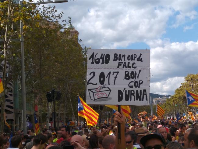 ep ciudadanos empiezanllenarcentrobarcelonala diada