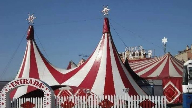 ep el circo europa confinado en punta umbria