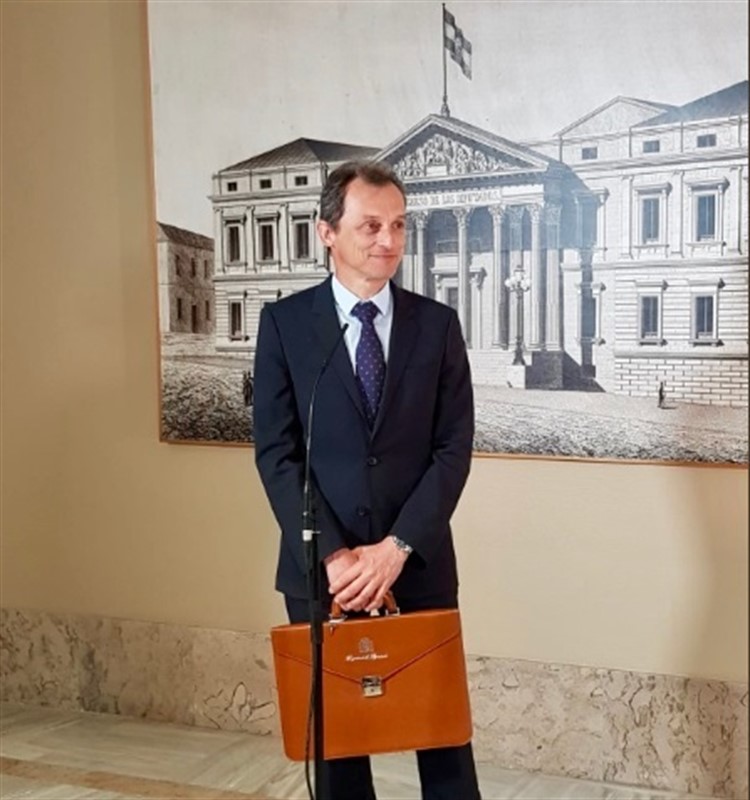 El ministro en funciones de Ciencia, Innovación y Universidades, Pedro Duque, en una imagen de archivo | TWITTER - Archivo ep el ministro en funciones de ciencia innovacion y universidades pedro duque en una imagen de