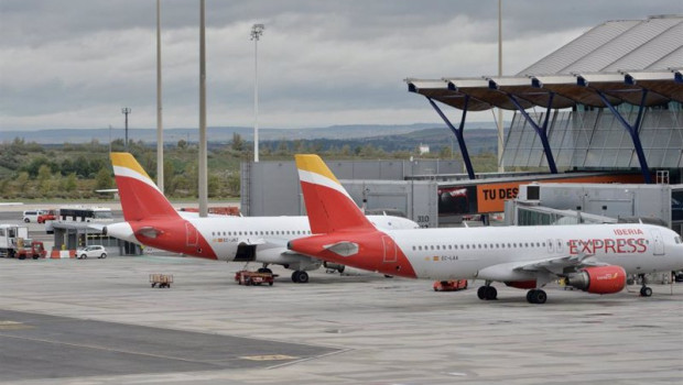 ep iberia express ha programado en canarias para los proximos seis meses un 12 por ciento mas de