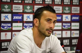 ep jugadorgranada cf matthieu saunier