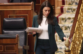 ep la ministra de igualdad irene montero abandona el hemiciclo del congreso