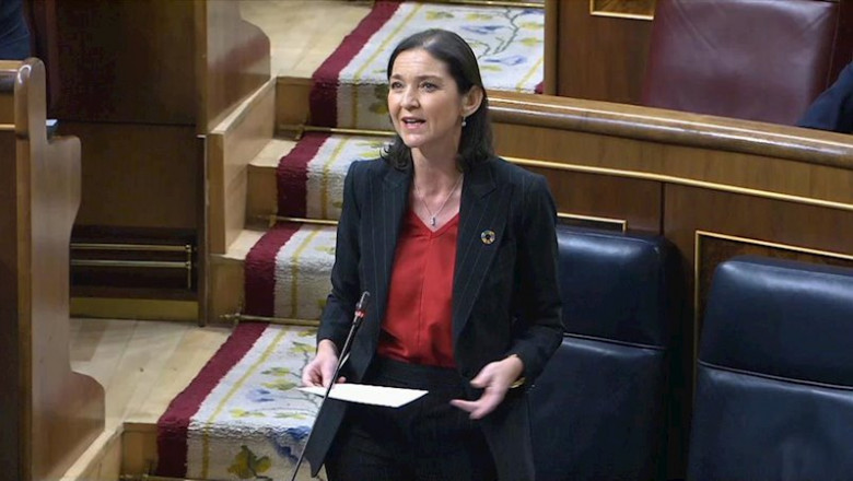 La ministra de Industria, Comercio y Turismo, Reyes Maroto, durante el pleno del Congreso. | EUROPA PRESS ep la ministra de industria comercio y turismo reyes maroto durante el pleno del congreso