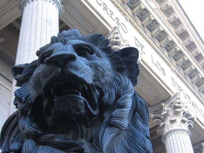 El león del Congreso | WIKIMEDIA COMMONS ep leoncongreso