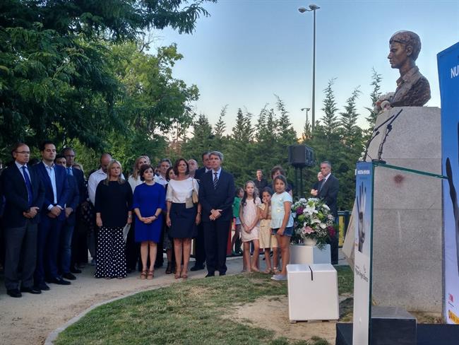 Soraya Sáenz de Santamaría en un acto homenaje a Miguel Ángel Blanco en Madrid | EUROPA PRESS ep soraya saenzsantamariaun acto homenajemiguel angel blancomadrid