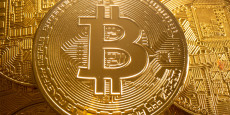 le bitcoin remonte a 60 000 dollars decision cle en vue sur un fonds indiciel a wall street 20230314182514 