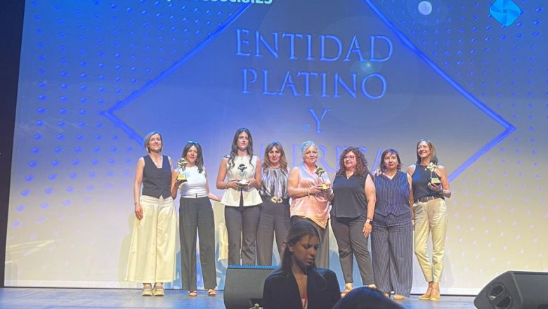 premios empresa social 2025 formacin universitaria