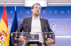 ep archivo   el diputado de sumar jorge pueyo durante una rueda de prensa anterior a la reunion de