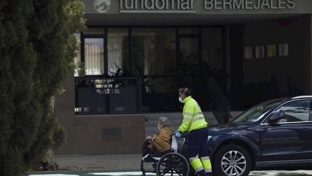 ep centro de personas mayores fundomar bermejales donde han dado positivo por coronavirus el 69 de