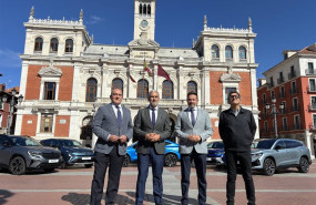 ep de izquierda a derecha jesus julio carnero jose antonio leon capitan ignacio rodriguez solano y