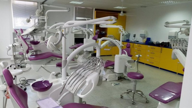 ep escrapalia adjudica mas de 1000 lotes de material odontologico de dentix por valor de 168