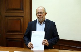 ep francisco igea presenta leycastigarofertapseudoterapiascancer