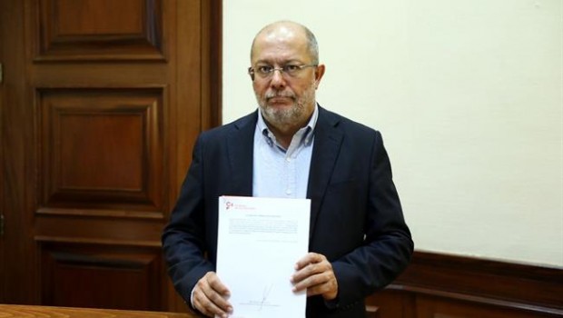 ep francisco igea presenta leycastigarofertapseudoterapiascancer