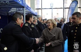ep la alcaldesamadrid manuela carmena conbomberos